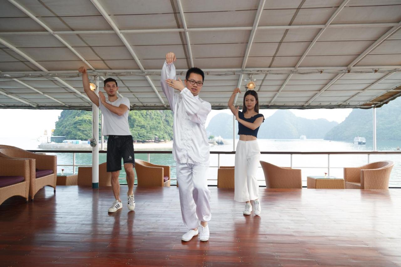 Emeraude Classic Cruises Халонг Экстерьер фото